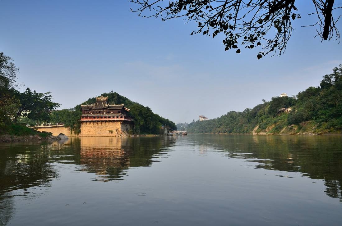 自贡旅游景点（自贡旅游景点排名前十）